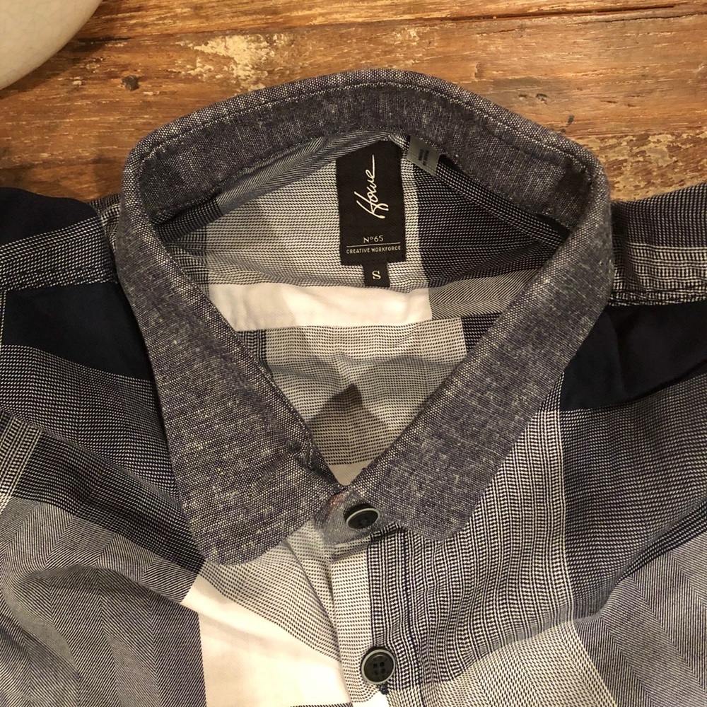 Howe Plaid Button Down - Picture 3 of 4